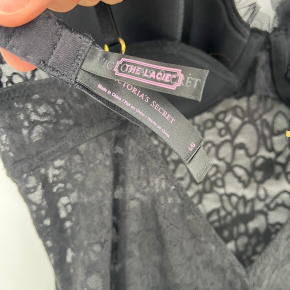 Victoria Secret Lace The Lacie Slip Teddy Chemise Large Black Ruffled Push Up - Picture 3 of 8